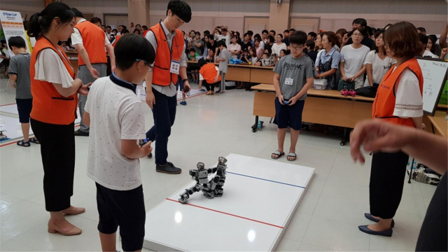 ▲ 2019 스팀컵 로봇경진대회 대구 예선이 오는 21일 시작된다. 사진은 지난해 열린 스팀컵 대회 모습.