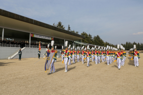 ▲ 육군3사관학교 57기 사관생도 입학식이 지난 21일 열렸다. 사진은 57기 생도들이 분열하는 모습.