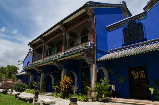 ▲ 청팻쯔 맨션(Cheong Fatt Tze Mansion)은 인디고 블루 컬러의 중국식 중정 주택으로 1880년대 조지타운에 세워졌다.
