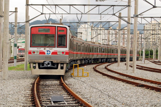 ▲ 대구도시철도 1호선 열차의 모습.
