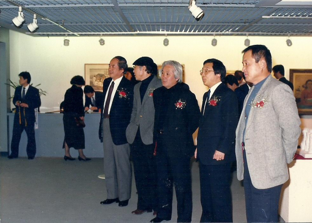 ▲ 1988년 3월 열린 대구백화점 갤러리 콜렉션전의 모습.