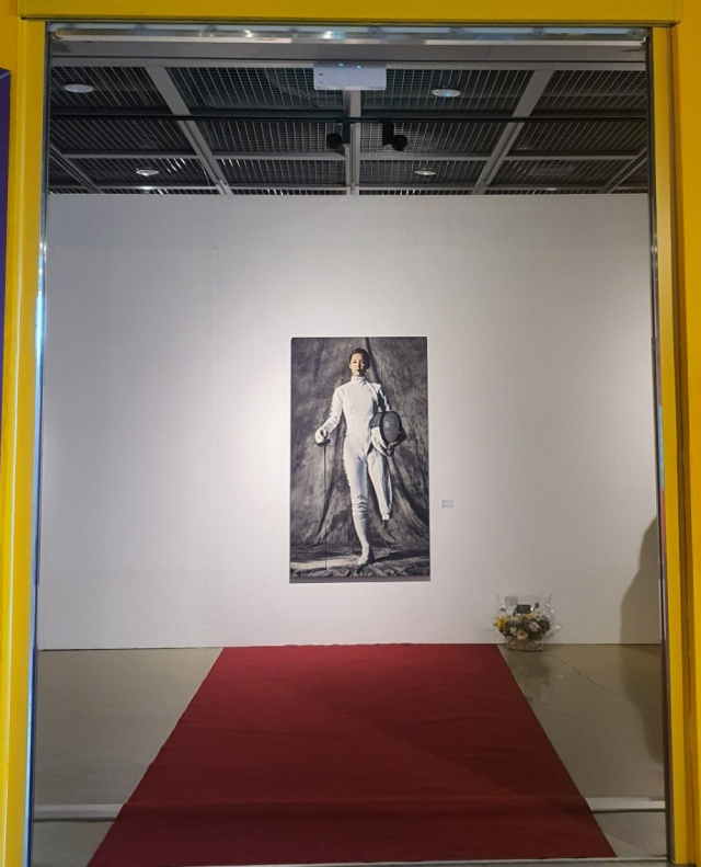 ▲ 김인철, Athena, 100x80.3cm, digital pigment print, 2019