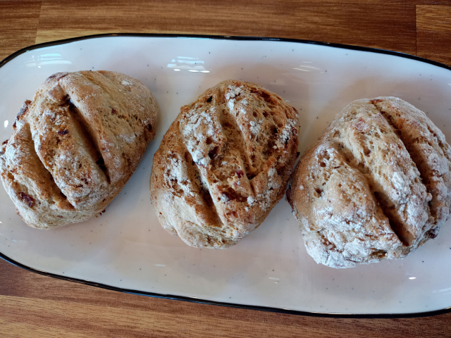 ▲ 경주청년팜 카페에서 우리밀로 만든 비건 빵.