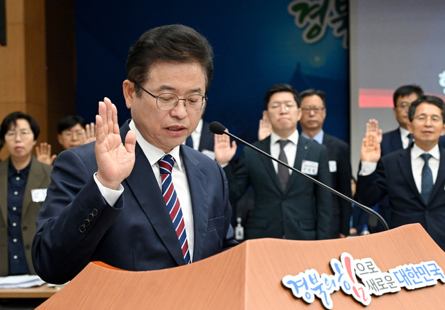 경북도 국감, 박정희 전 대통령 동상 건립 공방…공도 인정하는 나라가 …