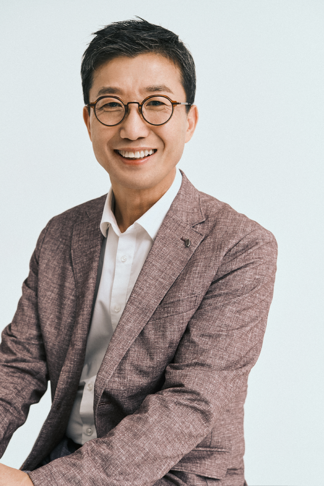 [김희대의 이로운 기술, 다정한 도시] 답하는 기계, 감탄하는 인간 - 뉴스 썸네일 이미지